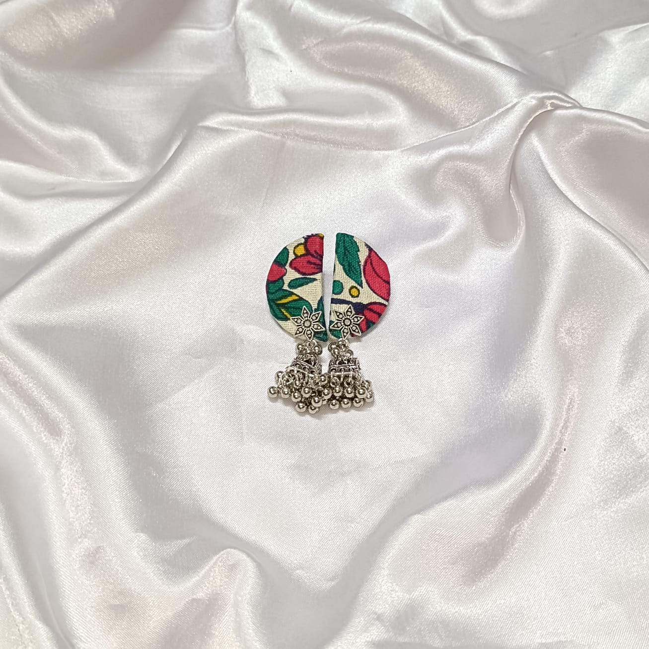 Floral Fiesta: Handcrafted Earrings